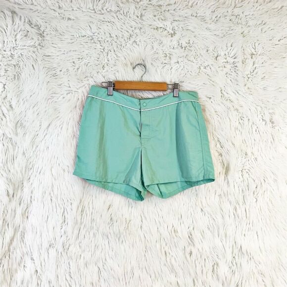 Patagonia Pants - Patagonia Women's Board Shorts Green Quick-Dry Lightweight Size 8